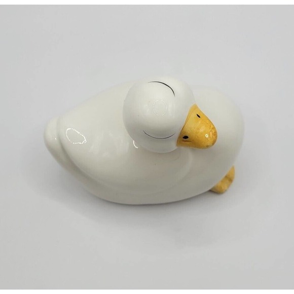 Vintage Artistic Gifts White Ceramic Sleepy Duck 4" Figurine Spring Easter Decor - Picture 5 of 8